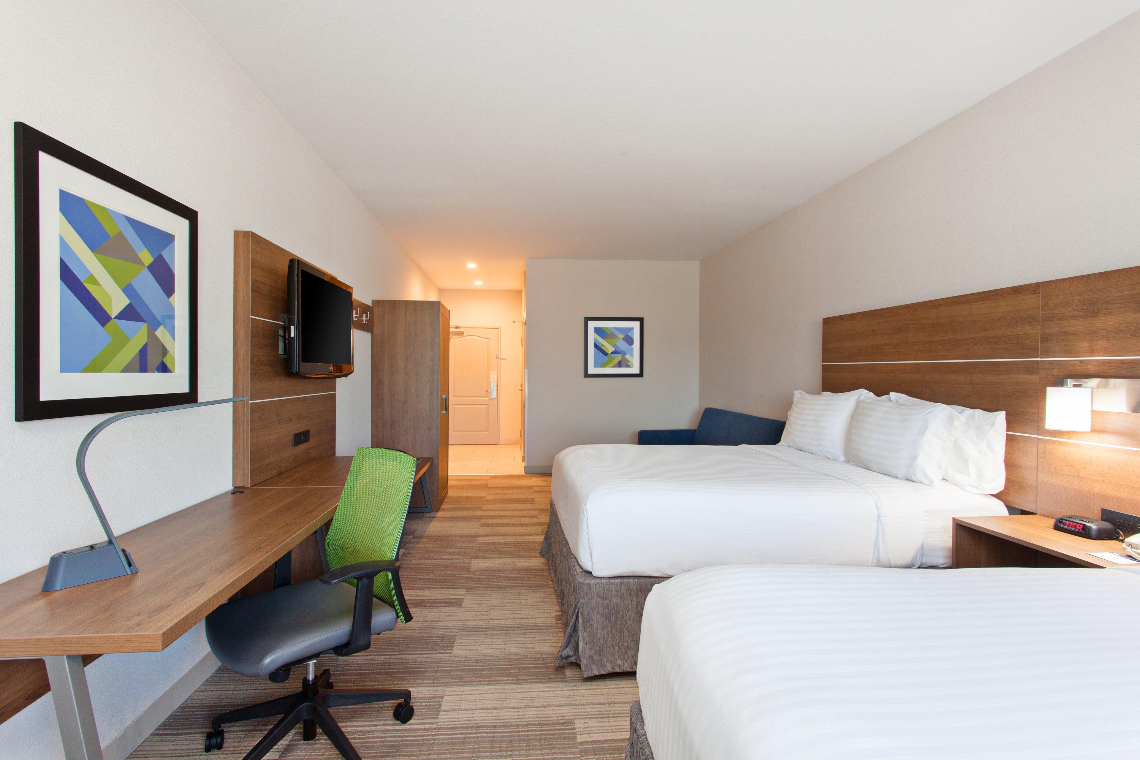 Holiday Inn Express & Suites Corona, An Ihg Hotel Esterno foto